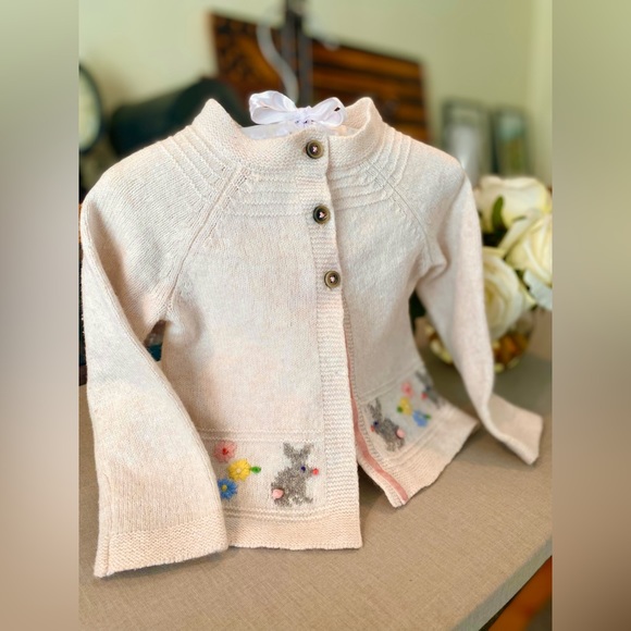 BEAUTIFUL LIKE NEW MINI BODEN SWEATER. SIZE 9-12 months - Picture 2 of 6